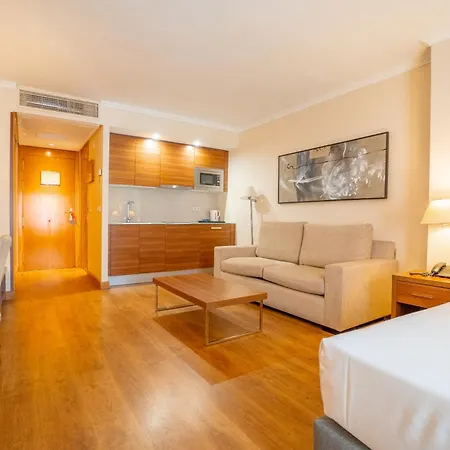 Aparto-Hotel Rosales Madrid Exterior photo