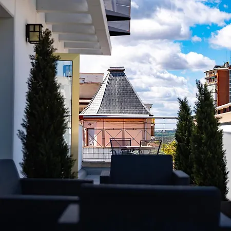 Aparto-Hotel Rosales Madrid Exterior photo