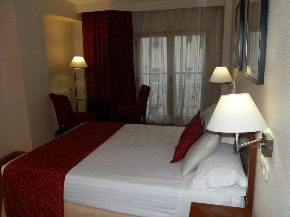 Aparto-hotel Rosales Aparthotel