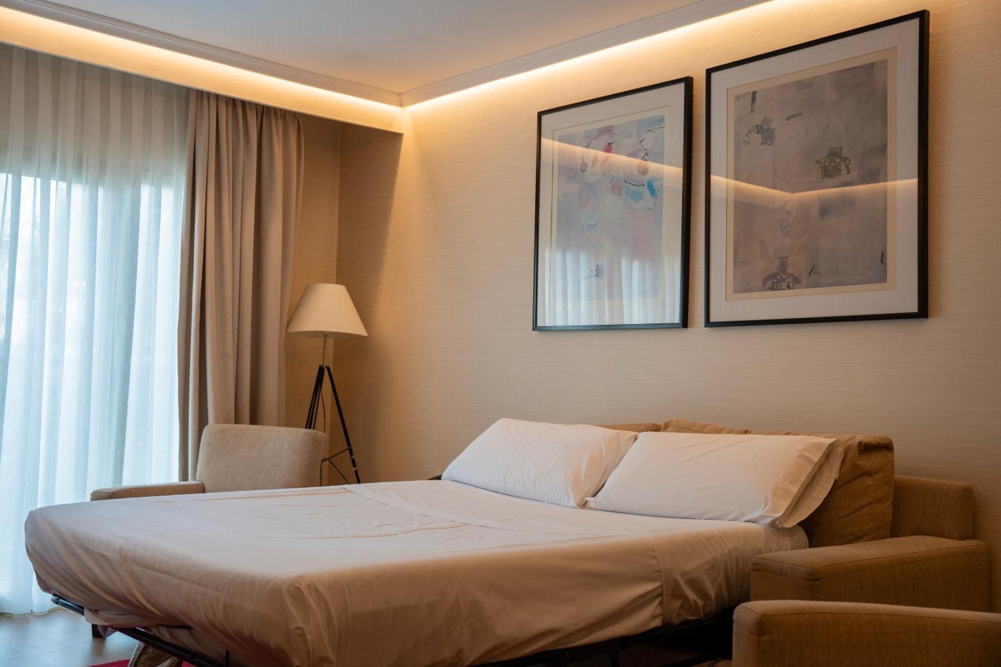 Aparto-hotel Rosales Hotel apartamentowy Madryt