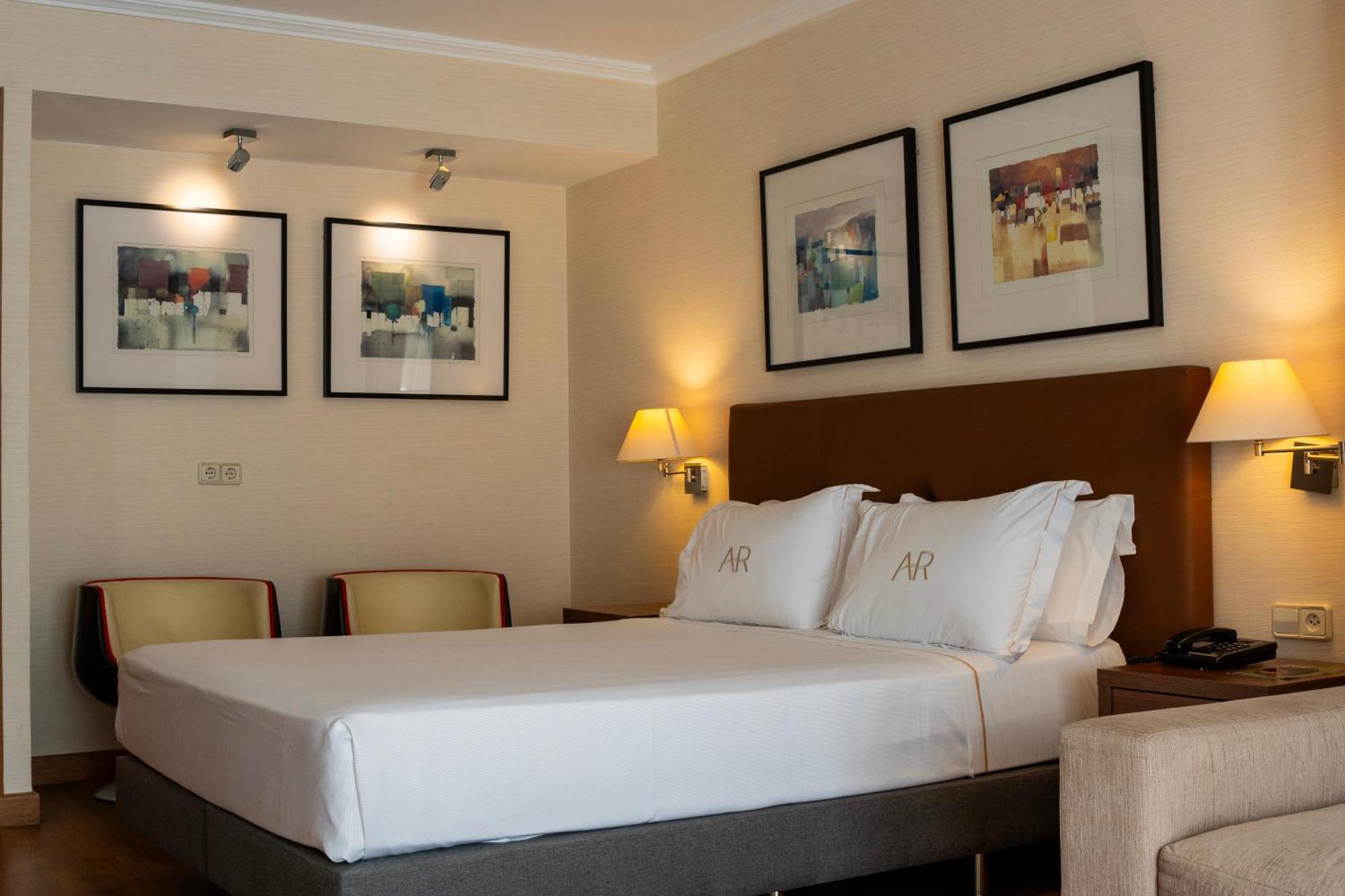 Aparto-hotel Rosales Aparthotel 3*