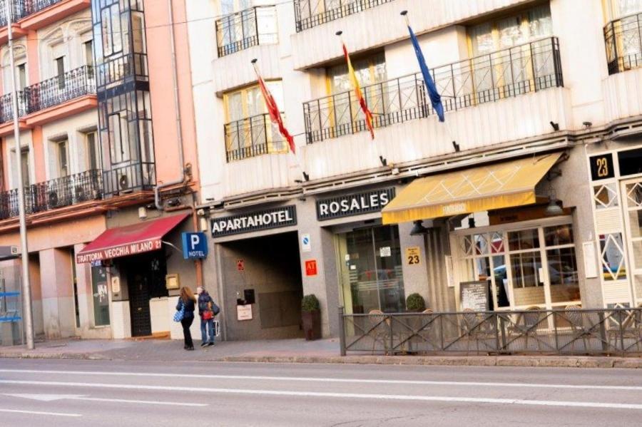 Aparto-hotel Rosales 3*