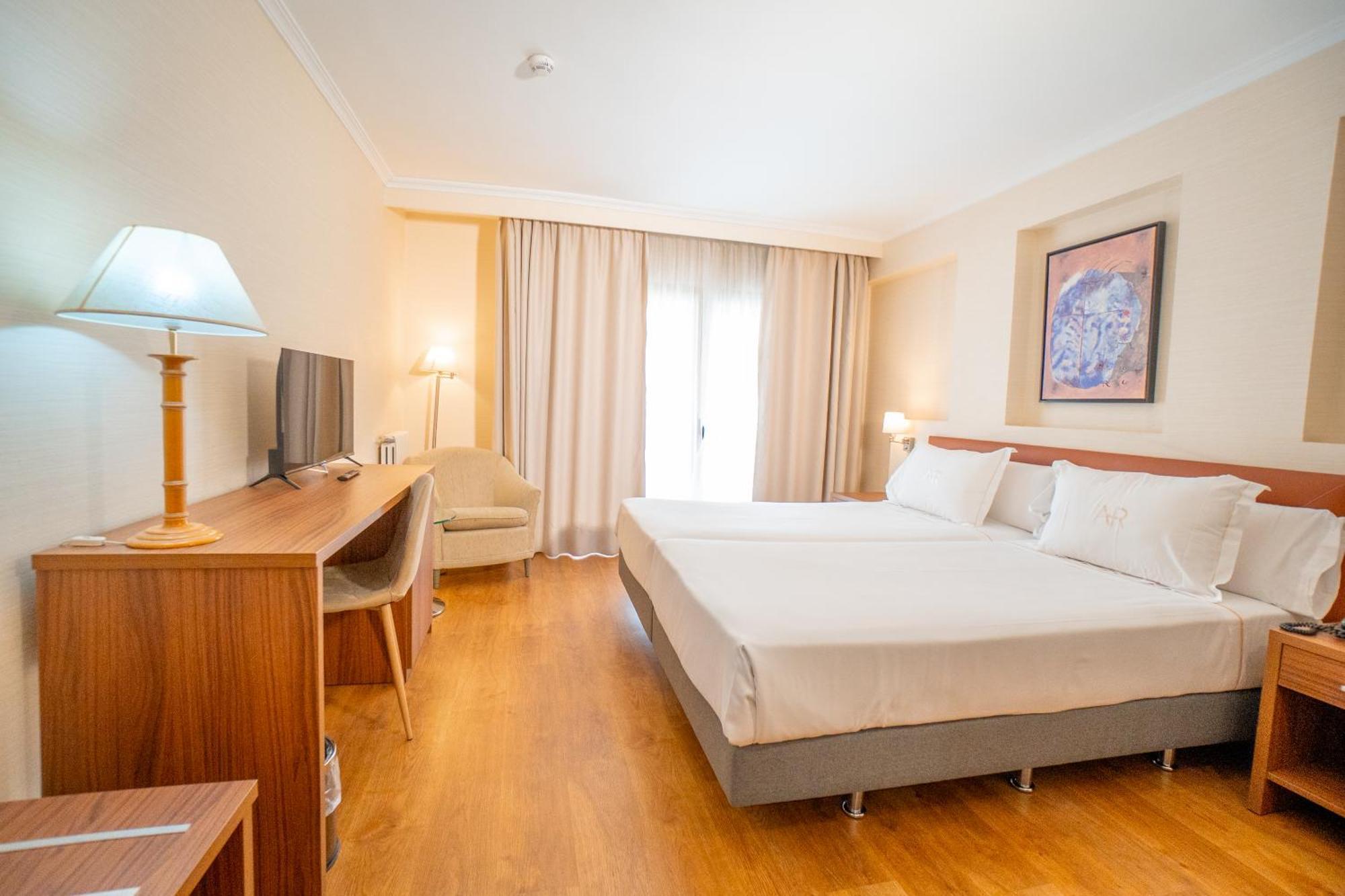 Aparto-hotel Rosales Madryt