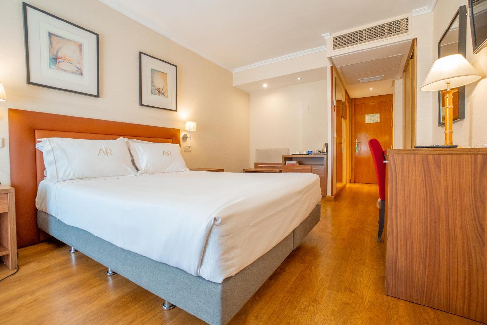 Hotel apartamentowy Aparto-hotel Rosales 3*