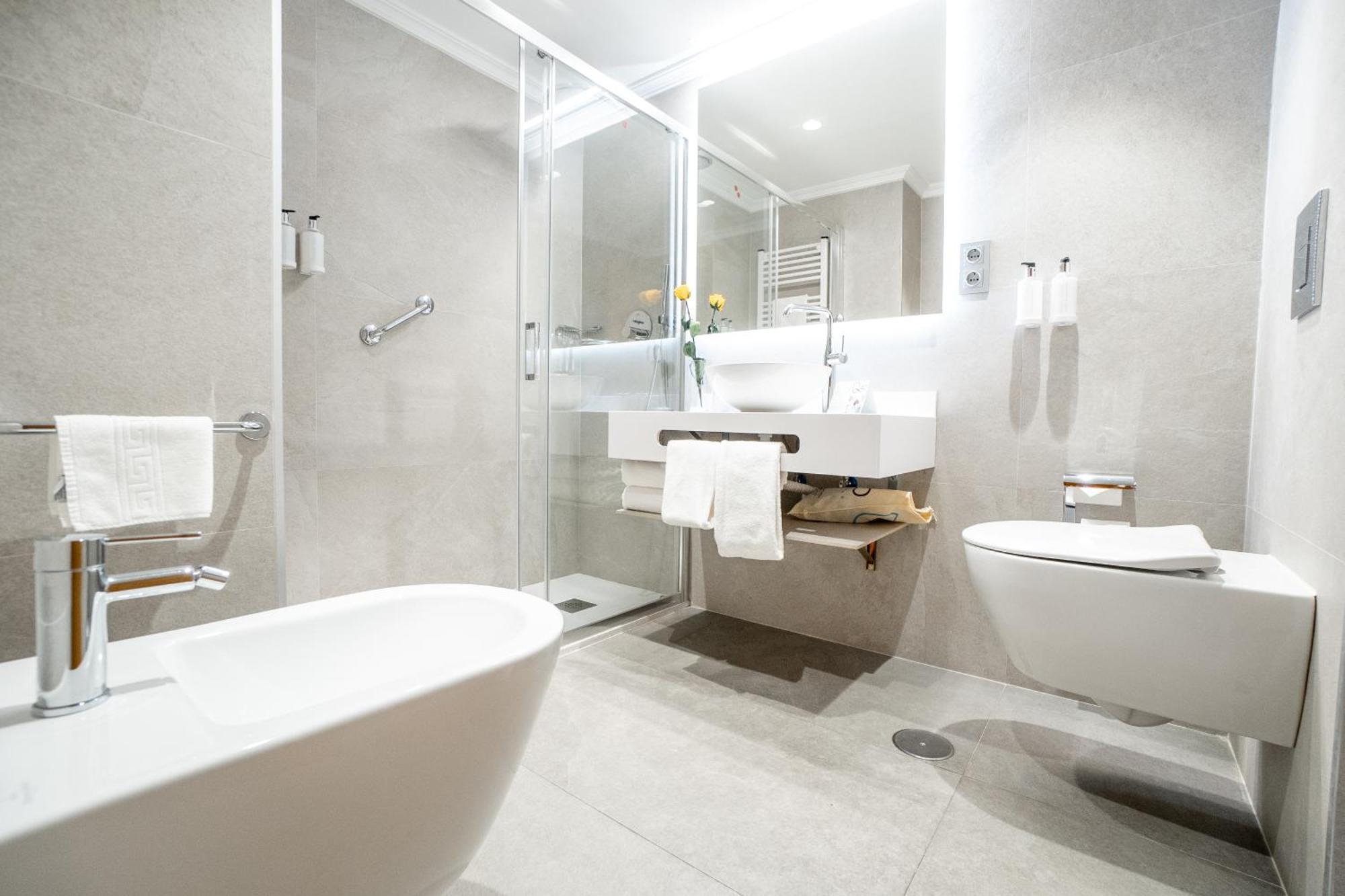 Aparto-hotel Rosales Apart-hotel Madri